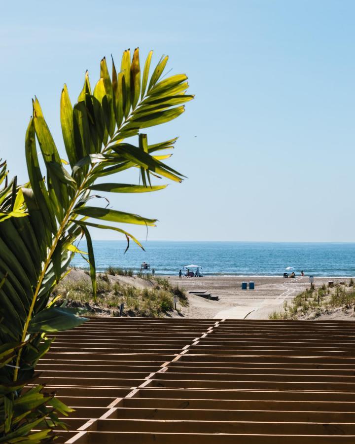 Mahalo Diamond Beach Resort Wildwood Crest Exterior photo